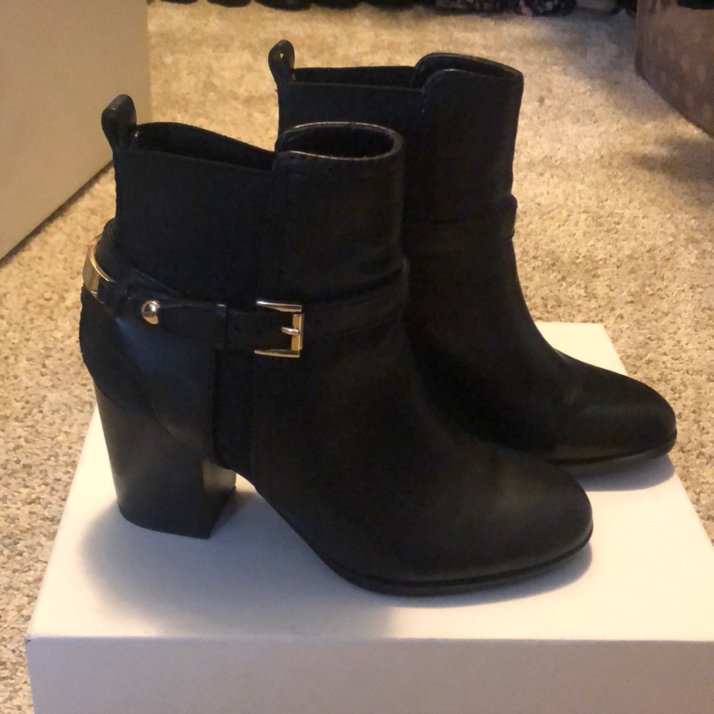 Tommy Hilfiger booties